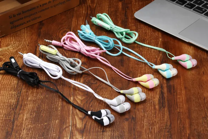 In-Ear%20Cute%20Earphones%20For%20Kids%20&%20Adults%20With%20Mic%203.5mm%20Universal%20Fruit%20Earphone%20Stereo%20Compatiable%20With%20SmartPhone%20-%20Image%207