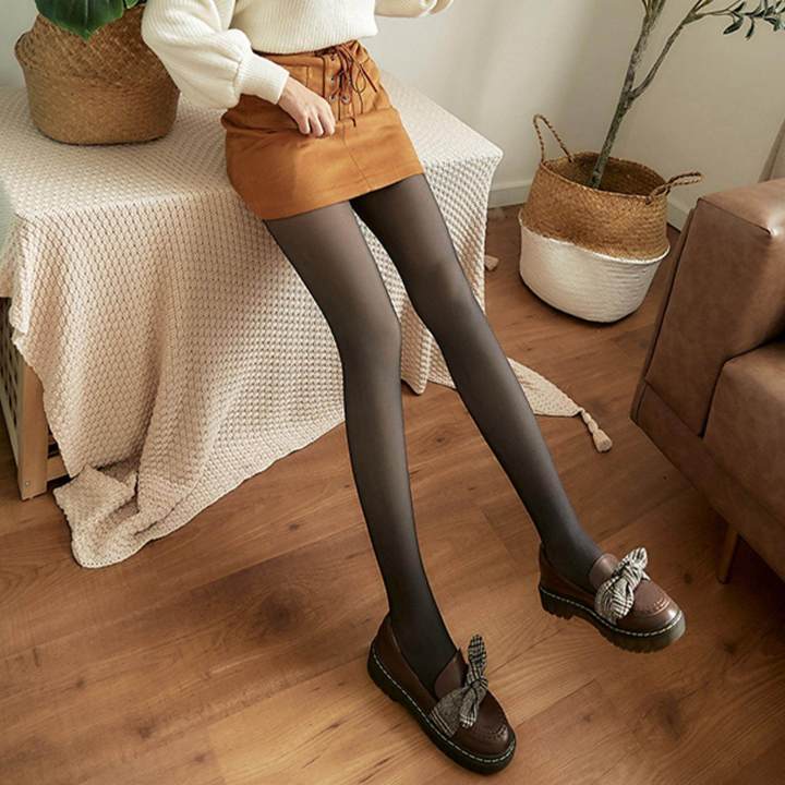 Fleece%20Tights%20Stockings%20for%20Women%20Translucent%20Fleece%20Tights%20,%20Black%20Translucent,%20With%20feet%20-%20Image%205