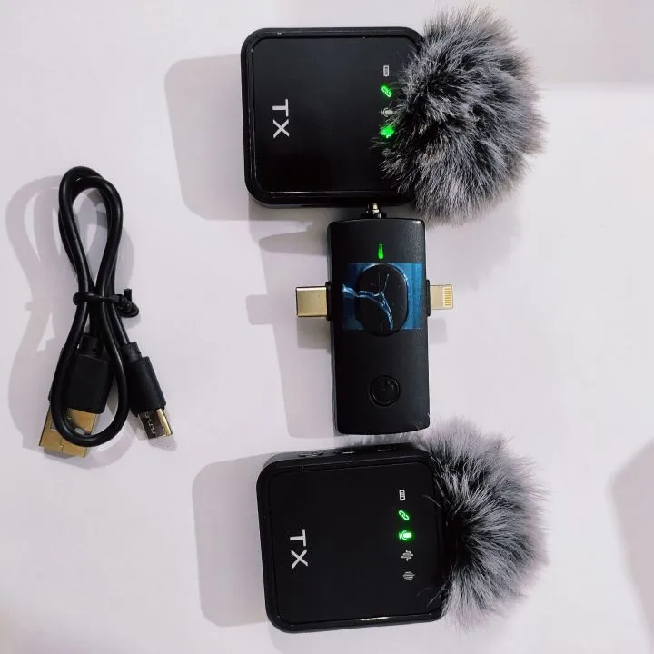 F11-2%20Collar%20Wireless%20Microphone%20iPhone/Android%20&%20Type%20C%20Supported%2099%25%20Noise%20Cancellation%20-%20Image%202