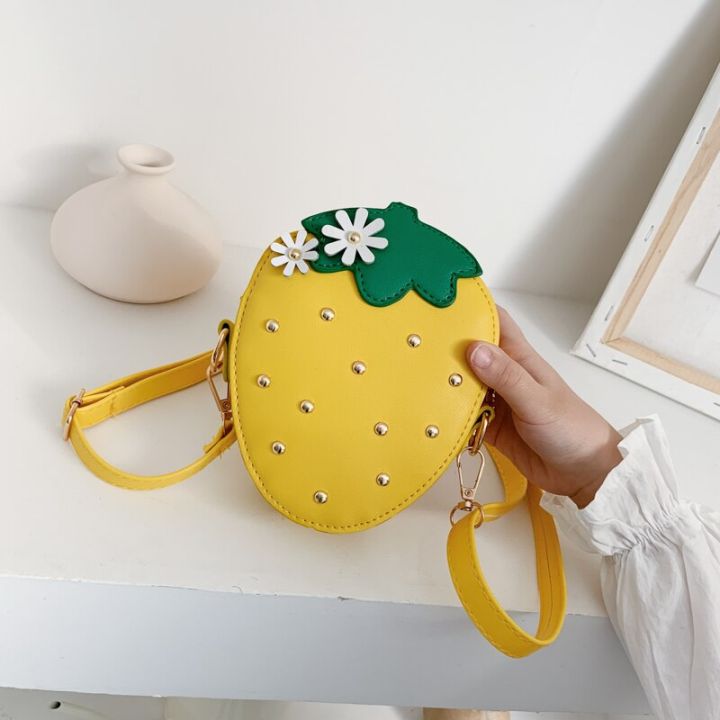 Kids%20Girl%20Willow%20Nail%20Strawberry%20Single%20Shoulder%20Bag%20Sweet%20Cute%20Fruits%20Storage%20Crossbody%20Messenger%20Bags%20Handbag%20Kid%20Gifts%20-%20Image%205