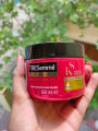 TRESemmé Keratin Deep Smoothing Mask - 300Ml. 