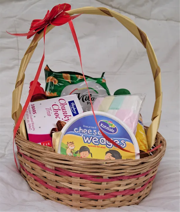 Avurudu%20Gift%20Hamper%20Basket%20New%20Year%20Day%20Gift%20Pack%20For%20Friends%20Relations%20Neighbors%20Beautiful%20Basket%206pcs%20Items%20Decorated%20Gift%20Hamper%20Sweets%20Free%20Lollipop%20Including%20Bucket%20and%20Wrapping%20Customized%20Gift%20Box%20For%20New%20Year,%20Party,%20Christmas,%20Anniversary%20Gift%20-%20Image%202
