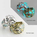 Men's Fashion Trendy Flying Dragon Ring Dragon Pattern Luminous Opening Adjustable Ring Halloween Glowing Jewelry Decoration. 