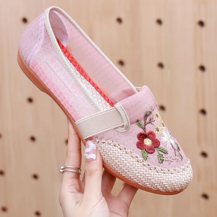 %E3%80%90ZIME%E3%80%912024cb%20Summer%20Mesh%20Shoes%20Women's%20Wedge%20Embroidered%20Shoes%20Old%20Beijing%20Cloth%20Shoes%20Women's%20Shoes%20Breathable%20Chinese%20Ancient%20Style%20Women's%20Shoes%20Casual%20-%20Image%202
