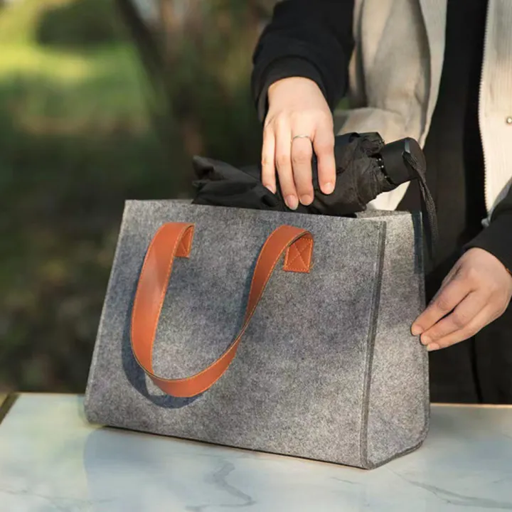 Single%20Shoulder%20Bag%20Storage%20Bag%20Corporate%20Gift%20Bag%20Gray%20Handbag%20Felt%20Tote%20Bag%20Laptop%20Bag%20Souvenir%20Bag%20-%20Image%202