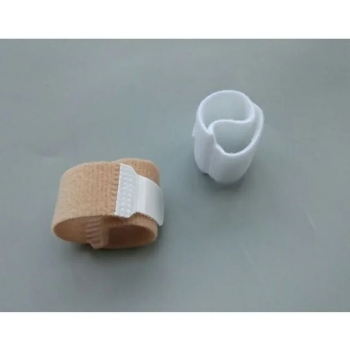 Delysia%20King%202%20Pcs%20Toe%20separator%20finger%20corrector%20-%20Image%204