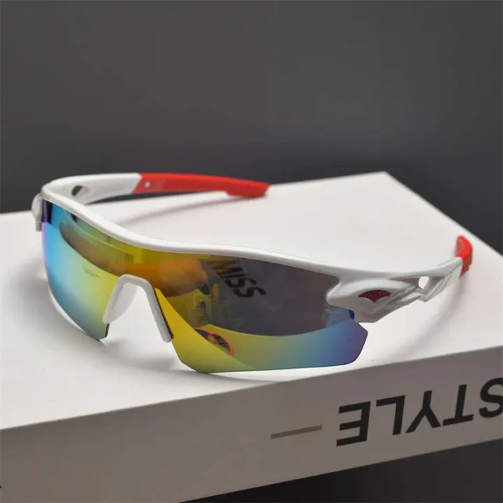 %E3%80%90QuasarQuarters%E3%80%91y2k%20Millennial%20Style%20Future%20Tech%20Cycling%20Sunglasses%20and%20Women%20Outdoor%20Street%20Photography%20Hip%20Disco%20Colorful%20Sunglasses%20-%20Image%203