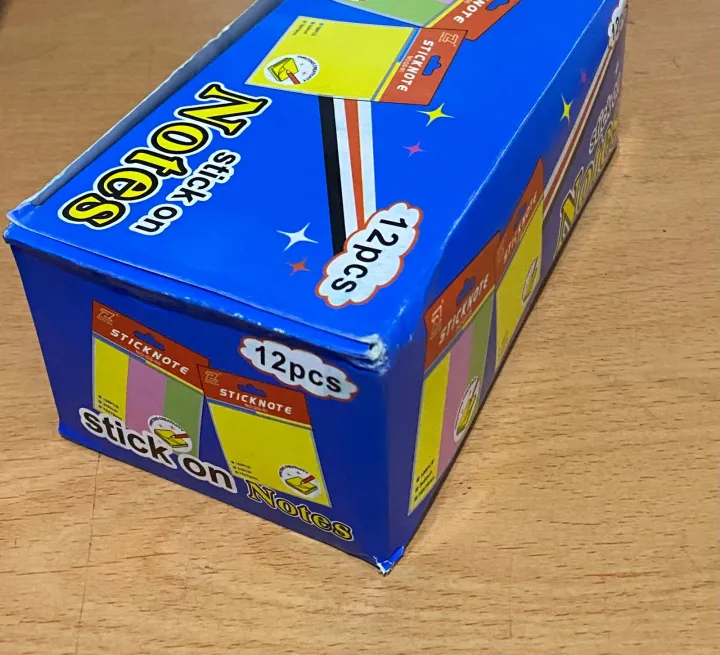 Stick%20on%20Notes%2012%20Pcs%20Box%20-%20Image%203