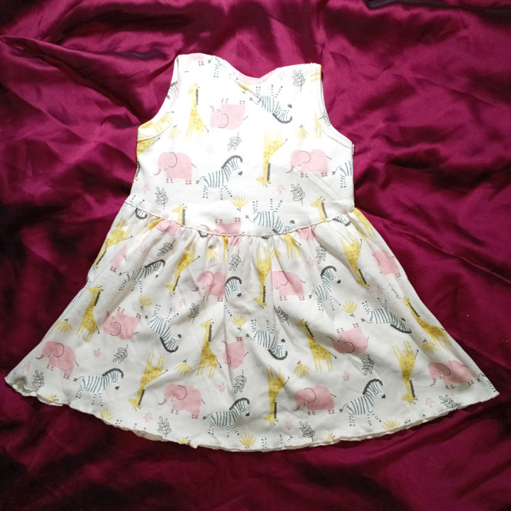 High%20Quality%20Super%20Comfortable%20Cute%20Baby%20Frock%20-%20Image%202