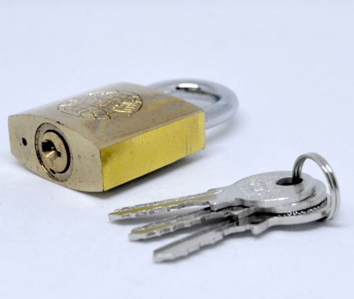 2Pcs%20Globe%2025mm%20Genuine%20High%20Quality%20Top%20Security%20Brass%20Padlock%20Short%20Shackle%20Padlocks%20Security%20Lock%20Heavy%20Duty%20-%20Image%203