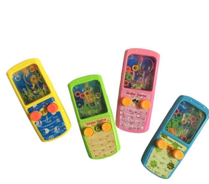 Water%20ring%20toss%20phone%20-%20Image%203