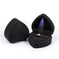 Luxury Heart-Shaped LED Light Wedding Ring Box With Display Storage Organizer Jewelry Packaging Decoration Pendant Women Wholes. 