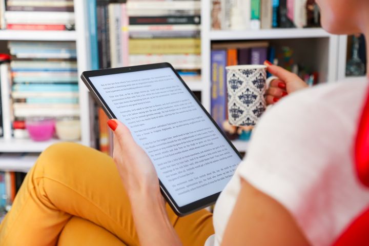 CHUWI%20HiPad%20Plus%202in1%20Android%20Tab%20with%20Keyboard%20%2011%20inch%20%202K%20Resolution%20%20Android11%20%204GB%20RAM+128GB%20SSD%20-%20Image%207