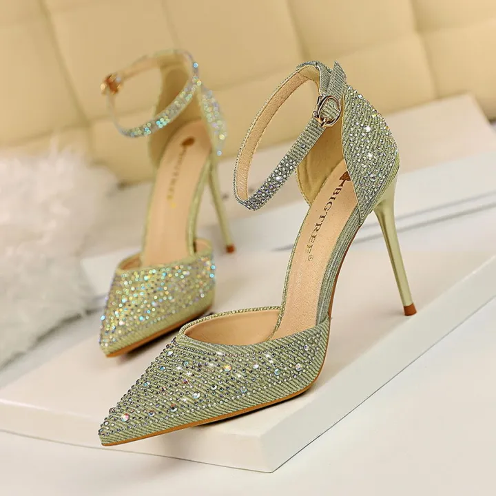 2023New%20Korean%20Style%20Rhinestone%20Pointed%20Toe%20Bridal%20Wedding%20Shoes%20Silver%20Girl%20High%20Heel%20Sandals%20All-Matching%20Ankle-Strap%20Buckle%20Shoes%20-%20Image%205
