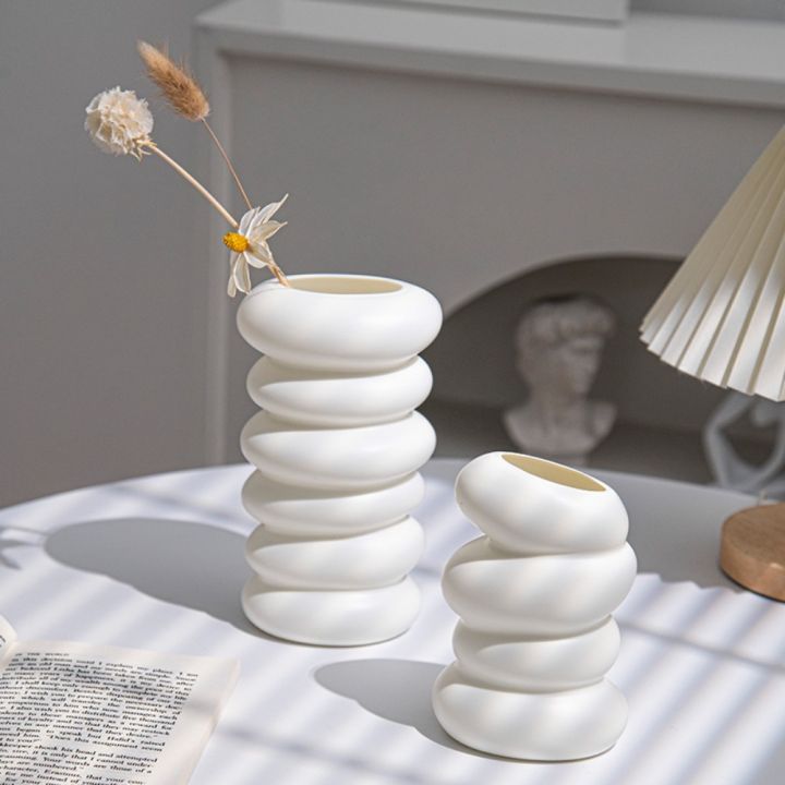 Household%20Plastic%20Flower%20Vase%20Imitation%20Ceramic%20Spiral%20Design%20Flower%20Pot%20Modern%20Nordic%20Style%20Flower%20Arrangement%20Home%20Decoration%20-%20Image%204