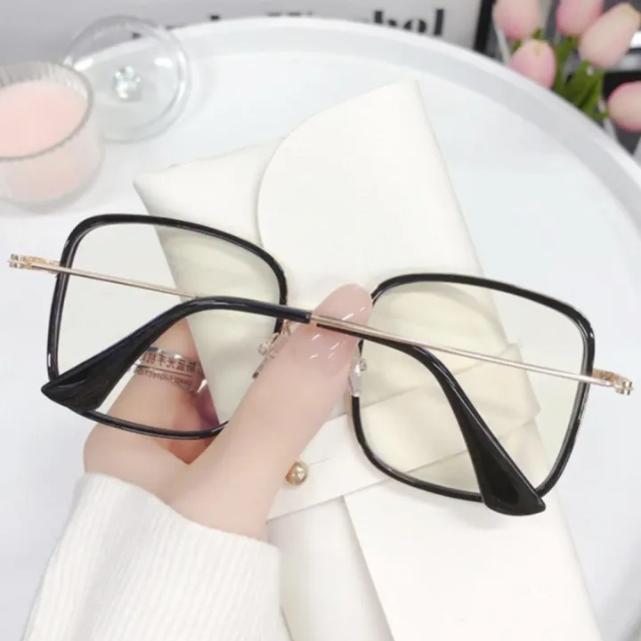 Flat%20mirror%20design%20Transparent%20reading%20glasses%20Versatile%20Lightweight%20material%20%20lens%20Computer%20eyeglasses%20%20frame%20UV400%20protection%20Anti-blue%20light%20glasses%20for%20Daily%20use%20Office%20workers%20Students%20Gaming%20-%20Image%208