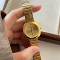 【QuasarQuarters】Vintage Small Gold Watch for Women ins student style brightening light luxury high-end quartz watch. 
