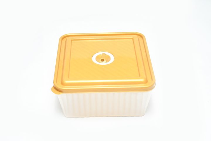 Transparent%20Plastic%20Food%20Container%20(BOX)%20High%20Quality%20Durable%20Microwavable%20Attractive%20Corrugated%20Shape%20Visual%20Kitchen%20Grain%20Spicy%20Curry%20Lunch%20Box%20-%20Image%202