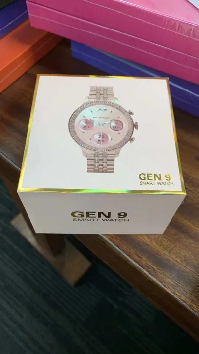 Luxury%20GEN%209%20Golden%20Round%20Screen%20Smart%20Watch%20for%20Female%20Waterproof%20Diamond%20Smart%20Watch%20Heart%20Rate%20Monitor%20SmartWatch%202024%20-%20Image%206