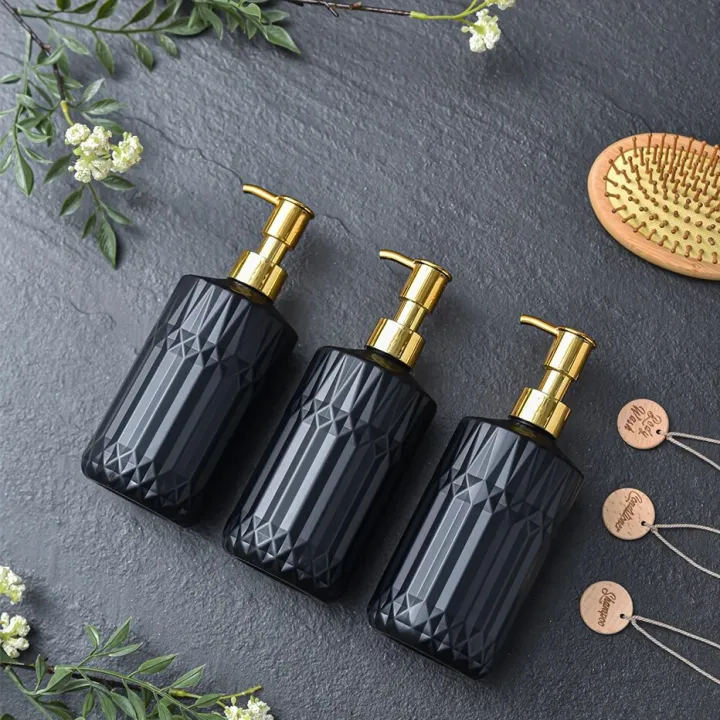 Shampoo%20Conditioner%20Body%20Wash%20Set%20with%20Wooden%20Tag%20Pump%20Refillable%20Soap%20Dispenser%20Bottle%20Bathroom%20Shower%20Lotion%20Container%20-%20Image%206