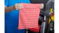 Rubbermaid Commercial Products HYGEN™ 16" x 16" Microfiber Cloth Red. 