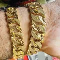 Gold Plated High Quality Machine Cut Big Wide Albert Bracelet Box clasps 19CM gift items for boys. 