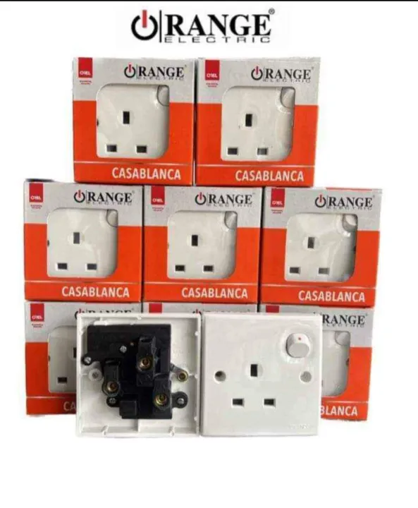 Orange%2013A%20Plug%20Base%20Casablanca%20White%20%20X5%20Series%2013A%20-%203%20Hole%20Square%20Pin%20Switched%20Socket%20Outlet%20(100-1130)%20LIFE%20TIME%20WARRANTY%20-%20Image%203
