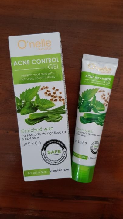 Onelle%20Acne%20Control%20Gel%2030G%20-%20Image%204