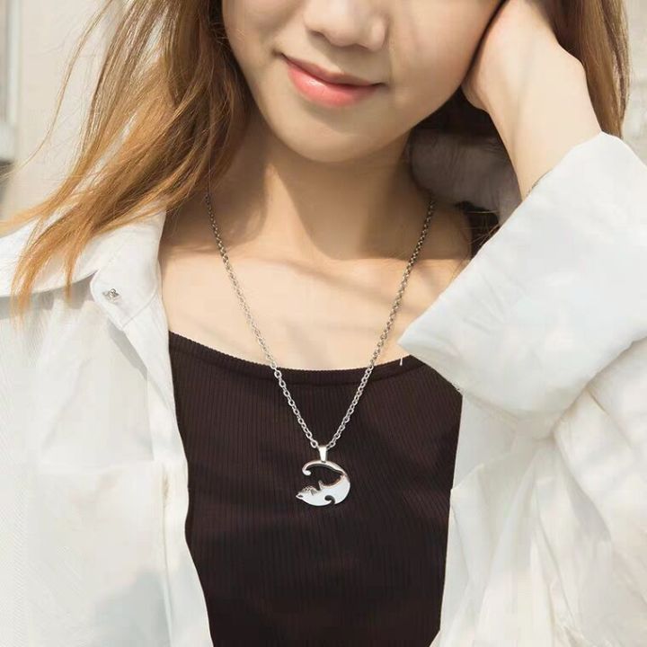 Black%20White%20Cute%20Couple%20Necklaces%20Good%20Luck%20Heart%20Pendant%20Necklace%20for%20Best%20Friends%20Gift%20Jewelry%20-%20Image%203