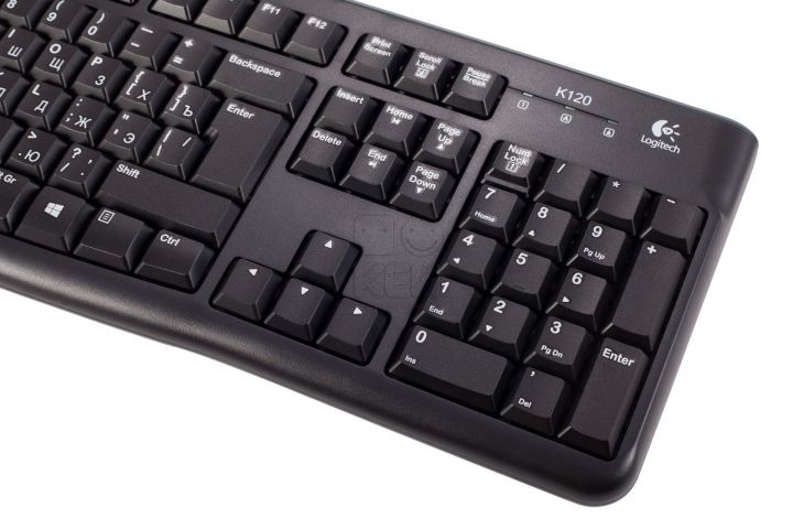 Logitech%20K120%20USB%20Standard%20Computer%20Keyboard%20-%20Image%204