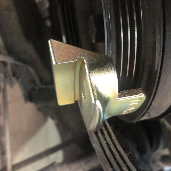 Suitable%20for%20Trucks,%20Carts,%20Vehicles,%20Stretch%20Belt%20Installer,%20Remover,%20One-Piece%20Design%20and%20Maintenance%20Tool%20-%20Image%203