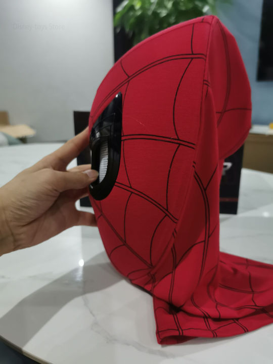 Mascara%20Spiderman%20Headgear%20Cosplay%20Moving%20Eyes%20Electronic%20Mask%20Spider%20Man%201:1%20Remote%20Control%20Elastic%20Toys%20for%20Adults%20Kids%20Gift%20-%20Image%202