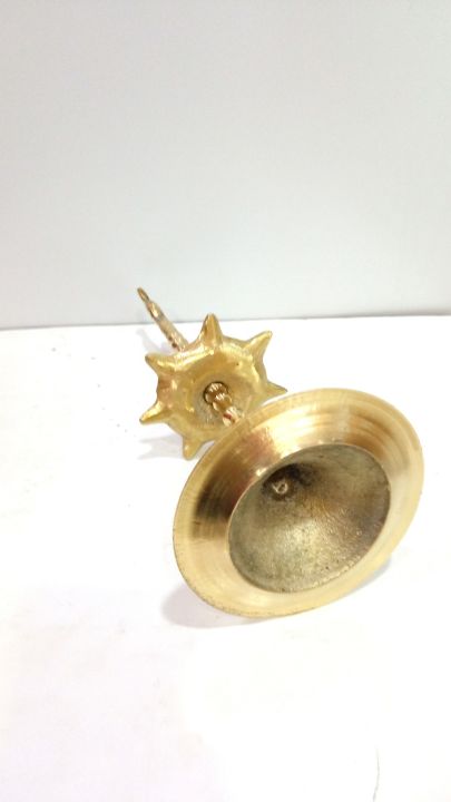 Brass%20Oil%20Lamp%2012%20Inch,%20Home%20D%C3%A9cor,%20Pittala%20Phana%20-%20Image%204