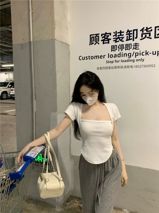 Hong%20Kong%20Style%20Square%20Collar%20T%20T-shirt%20Women's%20Autumn%20Pure%20Desire%20Short%20Model%20in%20White%20Color%20Slim%20Fit%20Sexy%20Hot%20Girl%20Short%20Sleeve%20Design%20Blouse%20-%20Image%202