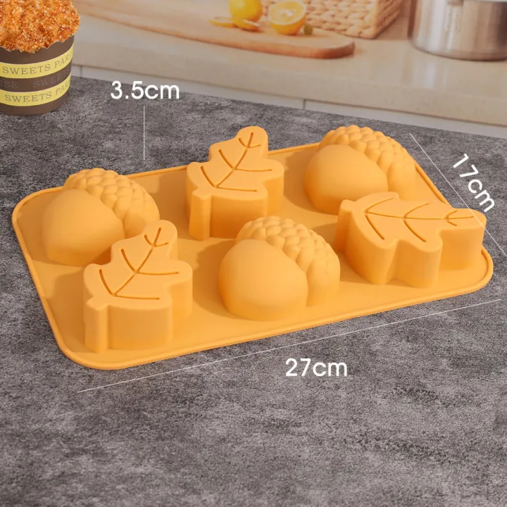 Easy%20to%20clean%20Pumpkin%20cake%20mold%20High-quality%20Flexible%20mold%20Durable%20silicone%20Silicone%20bakeware%20pan%20Halloween-themed%20Non-stick%20surface%20Chocolate%20mousse%20mold%20for%20Halloween%20party%20decorations%20Thanksgiving%20dessert%20making%20DIY%20baking%20at%20home%20Professional%20pastry%20-%20Image%207