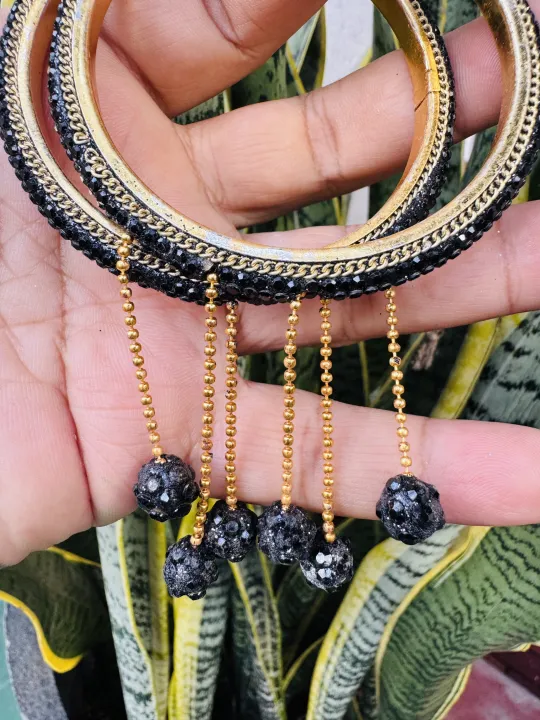 Gold%20color%20Fashion%20Jewlery%20Beautiful%20one%20pair%20bangle%20with%20white,%20gold,%20multi%20color%20stones%20and%20pearl%20for%20women%20and%20girl%20gift%20items%20for%20girls%20-%20Image%205