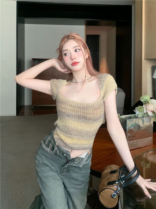 Korean%20Style%20Mixed%20Color%20Stripe%20Short%20Knitted%20T%20T-shirt%20Women's%20Summer%20New%20High%20Waist%20Bare%20Midriff%20Slim%20Fit%20All-Match%20Short-Sleeved%20Shirt%20Fashion%20-%20Image%202