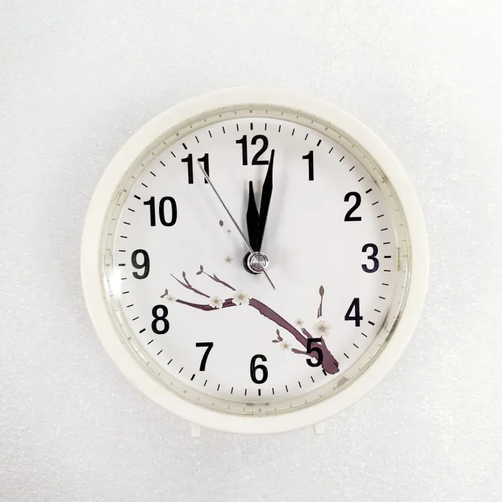 Alarm%20Clock%20Square%20and%20Round%20Small%20Bed%20Compact%20Travel%20Clocks%20Desk%20Bedside%20Desk%20Table%20Home%20Quartz%20Beep%20Cute%20Portable%20-%20Image%204