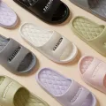 【ZOSR】Fashion Summer Eva Slippers Summer Women Thick Soles Non-slip Home Indoor Outdoor Couple Slippers Bath Flip Flops. 