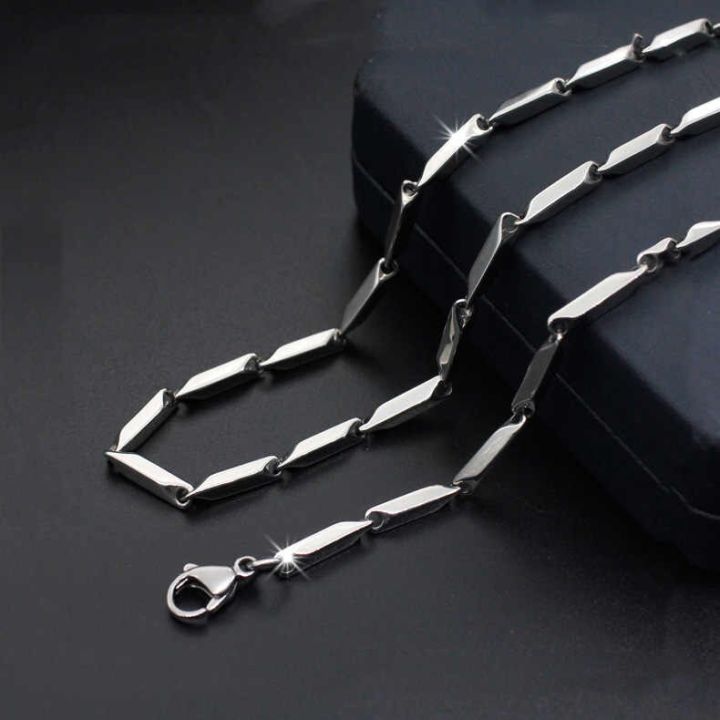 Gold%20and%20silver%20colour%20stainless%20steel%20high%20standard%20chain%20necklace%20for%20men%20and%20women%20-%20Image%203