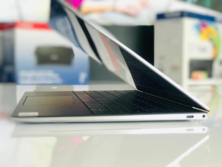 Dell%20XPS%2013%209300%208GB,%20512GB%20SSD,%20Core%20i7%20Laptop%20-%20Image%205