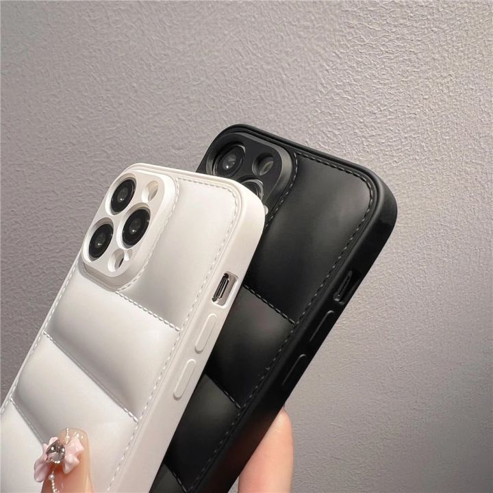 High-grade%20Down%20Jacket%20matte%20Bumper%20Anti-drop%20phone%20case%20for%20iphone%20X%20XR%20XS%2012%2013%2011%20114%20Pro%20Max%20black%20white%20The%20Puffer%20cover%20-%20Image%203