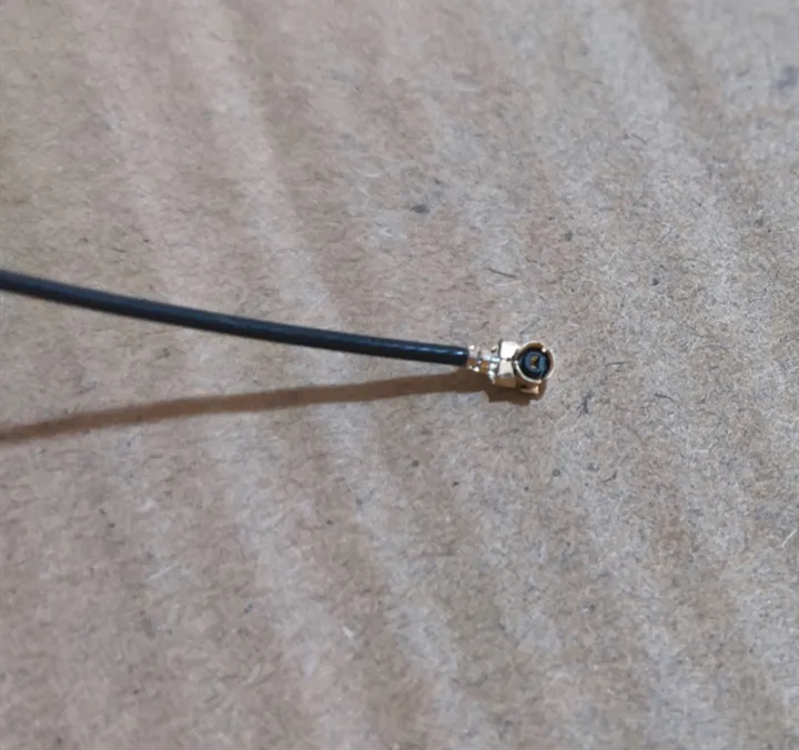 Wired%20Mini%20Router%20Antenna%20High%20Gain%20Routing%20Wifi%20Wireless%20Communication%205DB%20folding%20external%20Signal%20Huawei%20B310%20B593%20B880%20%20Cp_1_80L%20-%20Image%206