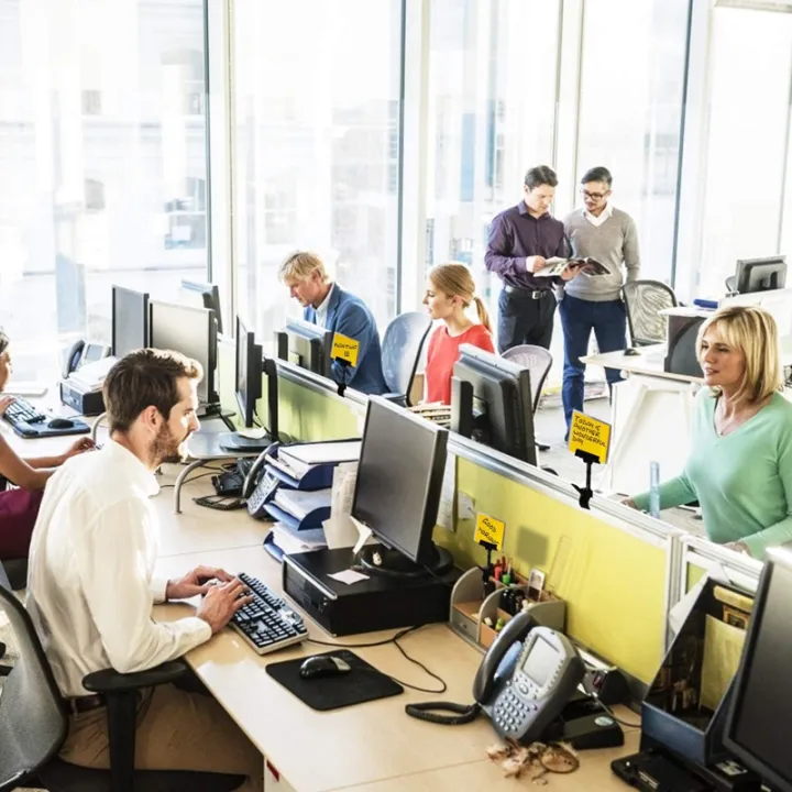 10PCS%20Adjustable%20Plastic%20Sign%20Holder,Clip-on%20Style%20Double%20Head%20Display%20Clips%20Rotating%20Reuse%20Sign%20Price%20Tag%20for%20Store%20-%20Image%208