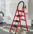 4 STEP LADDER. 