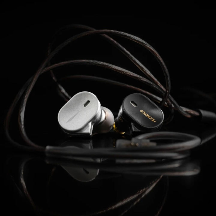 MOONDROP%20CHU%20lII%20chu3%20High%20Performance%20Dynamic%20Driver%20IEMs%20Interchangeable%20Cable%20in-Ear%20Headphone%200.78mm%202pin%20Detachable%20-%20Image%205