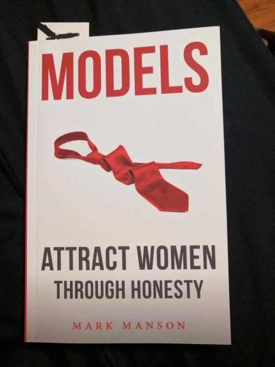 Models:%20Attract%20Women%20Through%20Honesty%EF%BC%8CMark%20Manson%20-%20Image%202