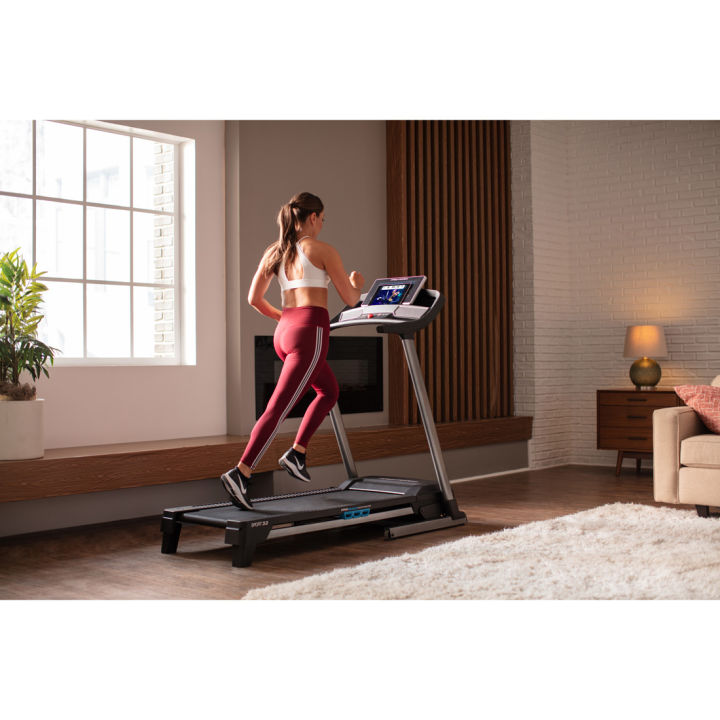 Quantum%20Treadmil%20Pro%20Form%20Sport%203.0%20Smart%20-%20Image%203