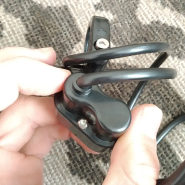 Motorcycle%20Handlebar%20Switch%20Electric%20Bike%20Scooter%20Horn%20Turn%20Signals%20On/Off%20Button%20Light%20Switch%20-%20Image%206