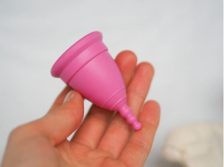 Reusable%20Menstrual%20Cup%20for%20women.%20Leak%20free%20Natural%20Rubber%20Feminine%20Hygiene%20Period%20Cup%20(Extra%20Large%20Size)%20-%20Image%206
